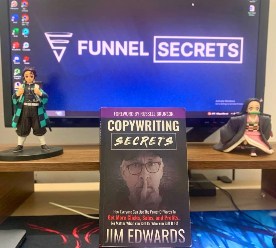 Copywriting Secrets Book review summary